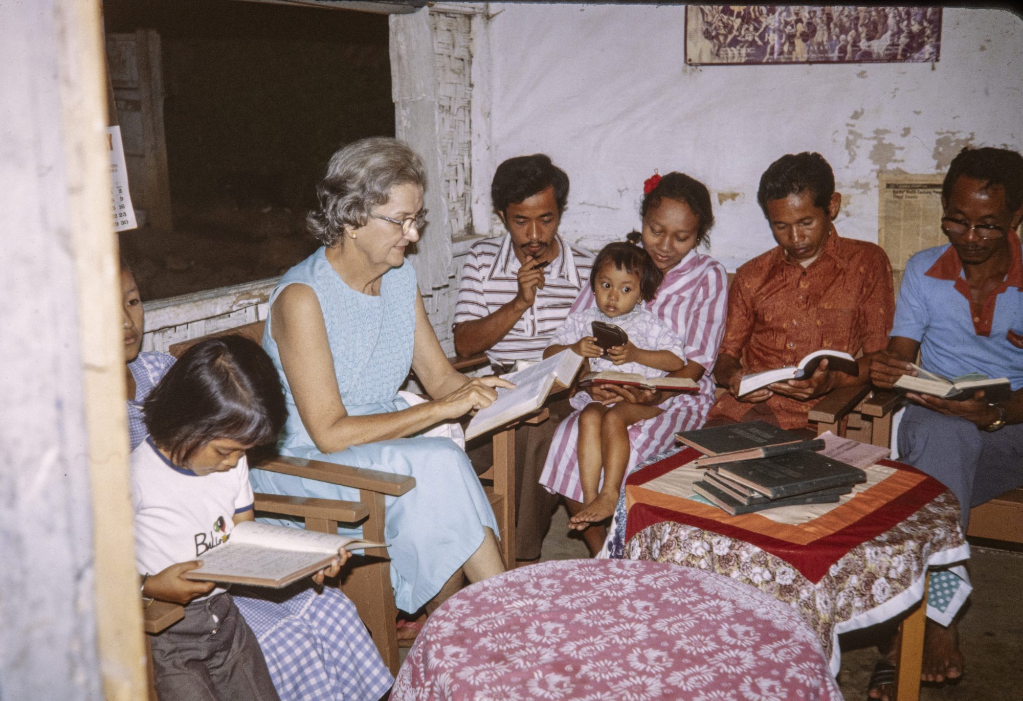 Catherine Walker leads home worship in Semarang, Indonesia, in 1980.