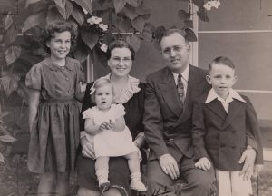 Edwin and Mary Ellen Dozier with their children Sarah Ellen, Charles and Adelia Ann.