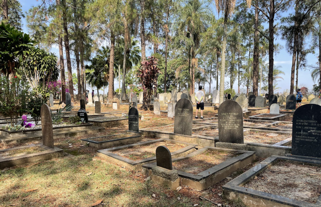 Brazil 5 cemetery