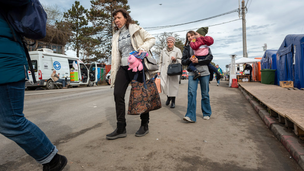Refugee traffic has slowed somewhat at the border of Ukraine and Poland but there’s still a steady stream of women and children. Baptist volunteers from Poland, Eastern Europe and the United States meet those displaced by the war to offer support, help them find a place to stay and have a gospel conversation. IMB Photo
